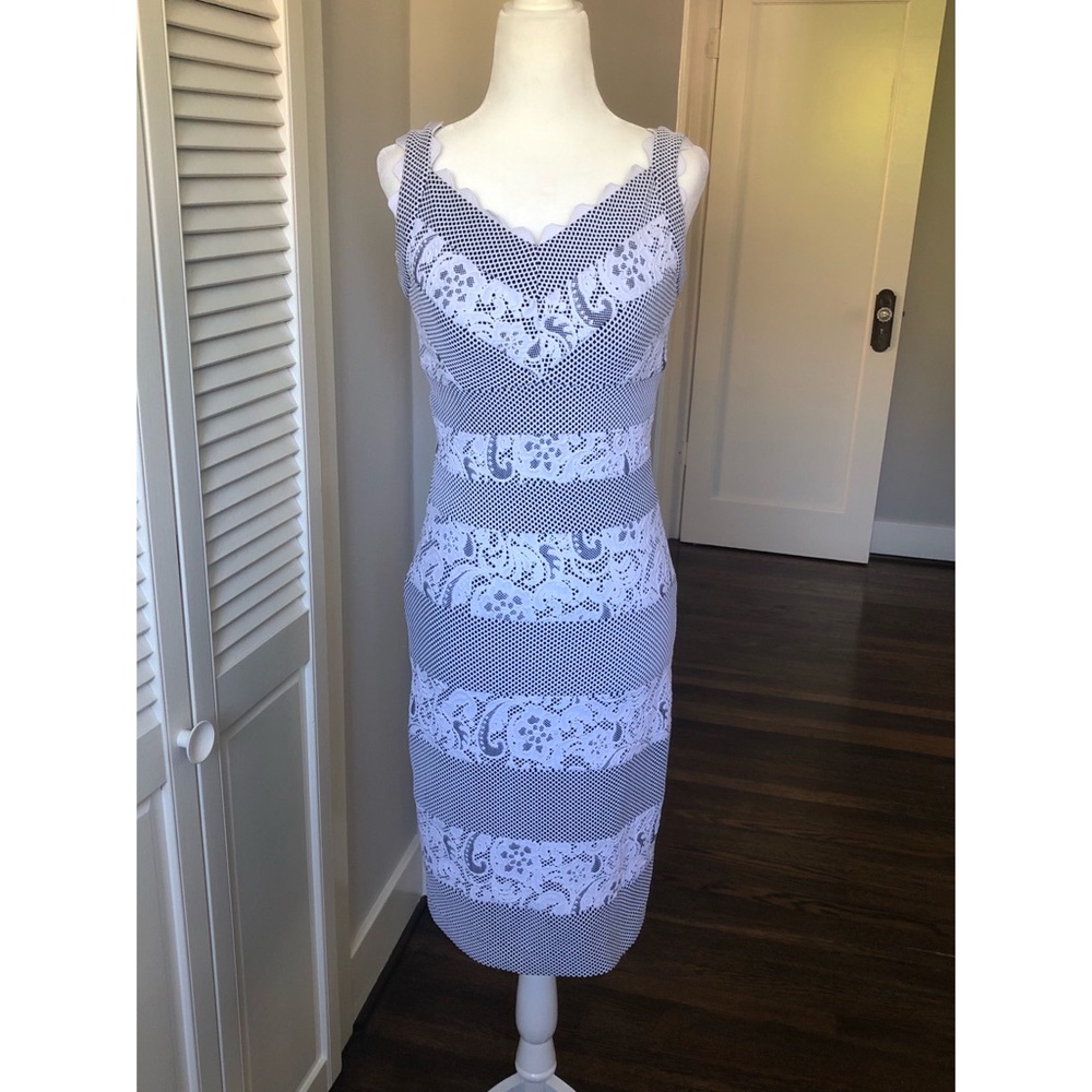 Alberto Makali White/Black Sheath Lace Dress-SizeM